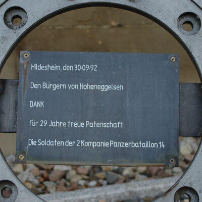 Bild vergr&ouml;&szlig;ern: Die Patenschaft zur 2. Kompanie Panzerbataillon 14 wurde 1963 begonnen. Belebt wurde die Patenschaft durch Manöverbälle, Dorfspiele, und Biwaks. Detailaufnahme