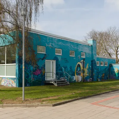 Bild vergr&ouml;&szlig;ern: Kleinschwimmhalle