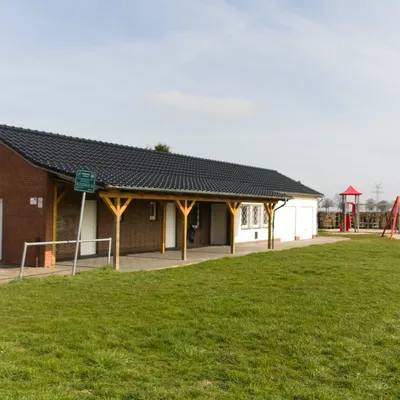 Bild vergr&ouml;&szlig;ern: Sportplatz Groß Himstedt