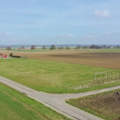 Bild vergr&ouml;&szlig;ern: Sportplatz Groß Himstedt