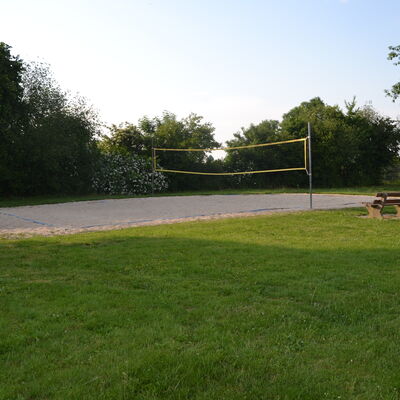 Bild vergr&ouml;&szlig;ern: Freibad Nettlingen Volleyballplatz